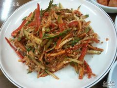 黄瓜拌金针菇-喜来苑