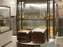 面包甜点陈列柜-奈雪的茶(市百一店)