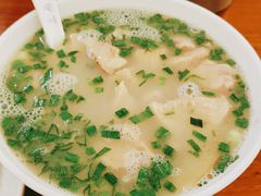 -三两春肚肺汤(崂山路店)