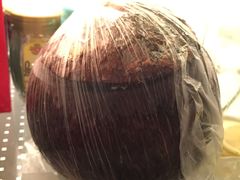 -志龙皇冠吃货椰子铺