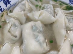-聚笼鲜美食(凤凰街店)