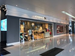 -丽婴房(七莘路店)