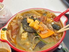 -锅神麻辣烫