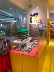 -乐高授权专卖店(朝阳大悦城店)