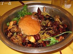 簋街香辣蟹-簋街仔仔小龙虾(总店)
