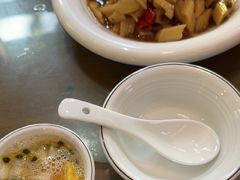 -鲁南仔·滕州炒鸡(经三路店)