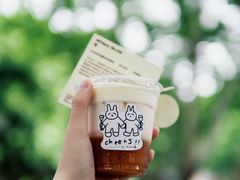 -HUGS coffee(东区店)