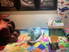 -喜鹊愉家酒店(郑州曼哈顿博览中心地铁站店)