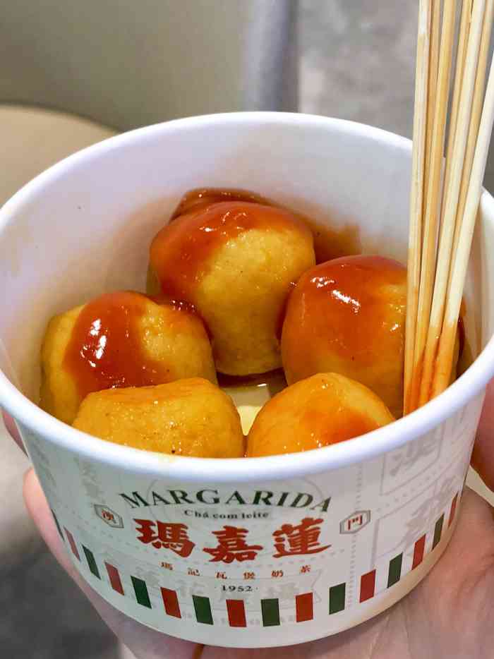 澳门玛嘉莲(航洋国际广场店)-"[薄荷]环境:航洋外边的一排奶茶店太多.