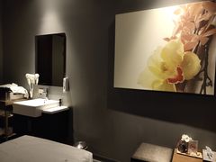 -Let’s Relax Spa(Siam Square One)