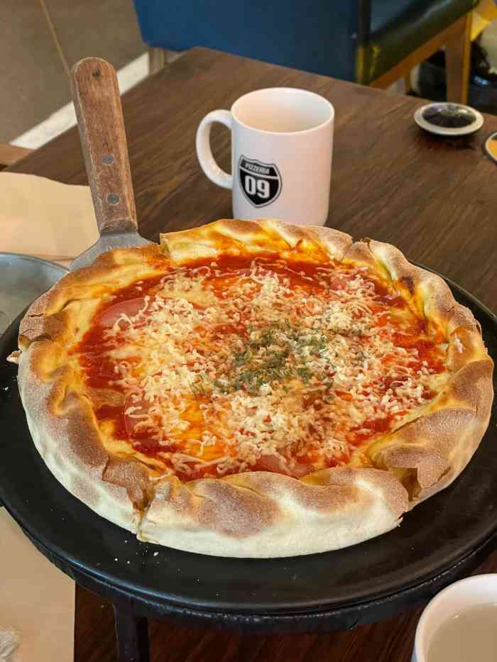 速度披萨(环球都会广场店)-"心血来潮约着小伙伴过来尝一下这个已经火