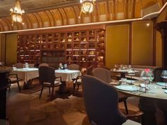 -波特曼西餐厅(中央大街店)