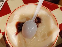 -赵美丽重庆火锅(西安直营总店)