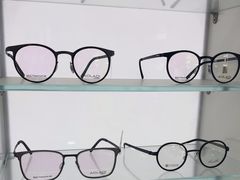 -浮光眼镜·蔡司视觉合作·数字验配中心(陆家嘴店)