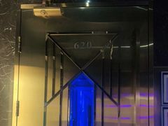 -温莎KTV(珠江路店)