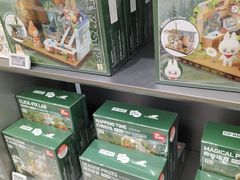 -泡泡玛特POPMART(杭州乐堤港店)
