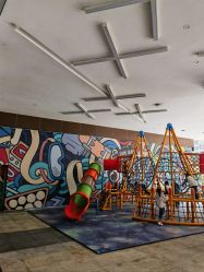 -反弹蹦床公园·亲子乐园·团建·派对(尚品奥莱店)