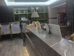 -红方格精致酒店(泸州金融中心万象汇店)