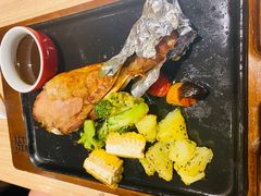 -必胜客(阿罗海店)