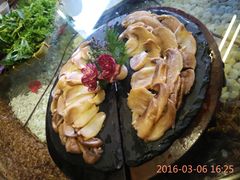 -慢丽江·云南野生菌土鸡锅(西山店)