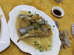 -鑫悦楼煎蟹·16年海鲜大排档