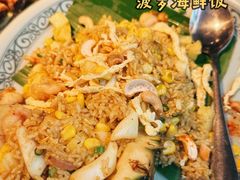 -大头虾越式风味餐厅(光明广场店)