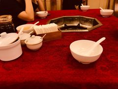 -山城年华老火锅(玉林店)