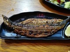 -云晓光头烧烤吧(德平路店)
