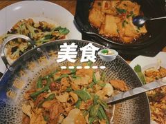 -费大厨辣椒炒肉(万家丽一店)