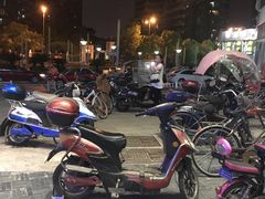 -一兆韦德健身(慧芝湖店)