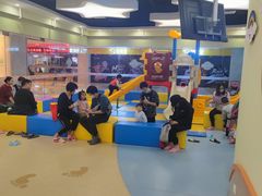 -蓝旗亲子游泳(范湖万达广场店)