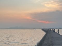 -双月湾情人堤