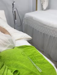 -苗医生专业祛痘·皮肤管理
