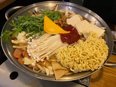 部队火锅-富乐满韩国正宗炸鸡韩国料理(虹泉路店)