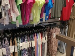 -lululemon(比斯特购物村店)