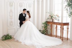 -雪中彩影婚纱摄影·微光艺术中心