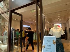 -斯普瑞斯奥特莱斯