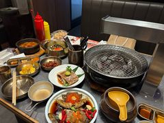 -草家酱蟹炭火烤肉店(珲春南路一店)