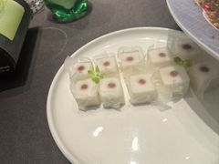 -香山湖家家宴(中山陵店)