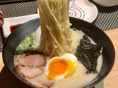 浓厚豚骨拉面-御厨和食料理·寿司·刺身(麦地店)