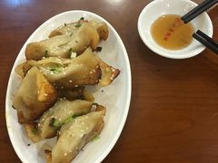 -小姜锅贴(凤凰街店)