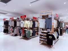 -优衣库(上海金桥国际商业广场店)