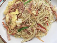 -芳姨广东砂锅粥(张庄路店)