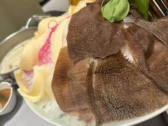 -红鼎豆捞·非遗鲍皇汤火锅(宝丰路店)