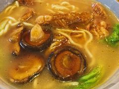 -横琴湾畔餐厅(长隆海洋王国白鲸剧场店)