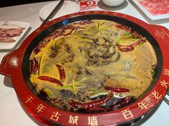 -重庆古城墙火锅(贵阳店)