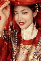 -挪娅婚纱摄影皇家会所