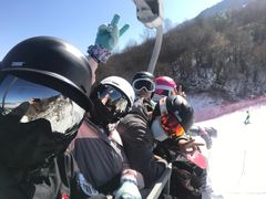 -鳌山滑雪度假区