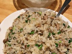 特色臊子蛋炒饭-嘉州叶婆婆钵钵鸡(建设路店)