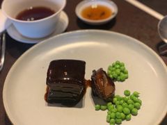 鲍鱼红烧肉-杭州西子湖四季酒店·金沙厅